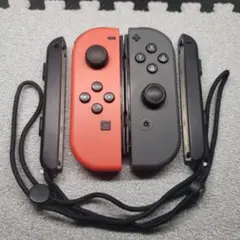 Switch　ジョイコン　左右　レッド&ブラック