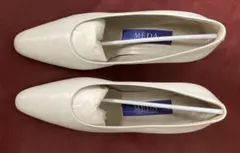 MEDA エナメルパンプスのサムネイル