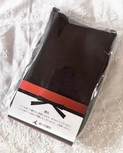 ショルダーポーチ　スマホ入れ　ブラウン