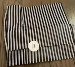 Item thumbnail for item 7e224ea1-5c8f-4ced-a570-75cc04e3d18d