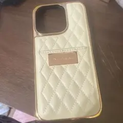 iPhoneケース クリーム色 キルティング 15pro