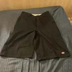 交渉ありDickies 42283 黒 ショートパンツ 32インチ