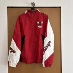 CHICAGO bulls ナイロンジャケット　Mのサムネイル