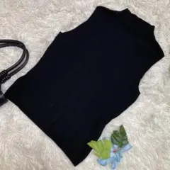 美品　スウィング　ノースリーブニット　ハイネック　黒　カシミヤ　シルク　42