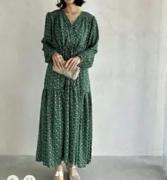 cawaii 春風に揺れる花のティアードロングワンピース