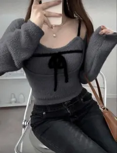 リボン付きグレー長袖ニット