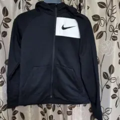 Nike DRI-FIT ブラックパーカー Lサイズ