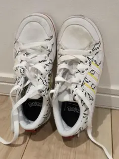 お得！ポケモン☆ピカチュウ☆adidas☆子どもスニーカー17.5センチ