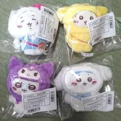 新品☆ちいかわ×サンリオ★マスコットホルダー　4種セット☆ちいハチうさモモのサムネイル