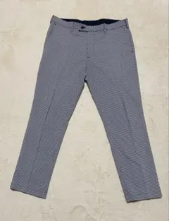 ユニクロ　メンズ　ズボン