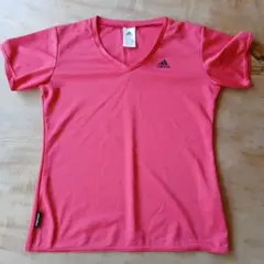 メルカリ市限定価格☆adidas レディース 半袖 Tシャツ Mのサムネイル