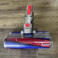 dyson クリーニングヘッド 赤と青のサムネイル