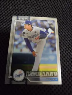 Topps Chrome 山本由伸 YOSHINOBU YAMAMOTO