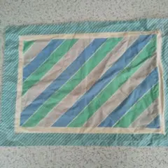 Item thumbnail for item 0bfc0e4b-eecc-443d-a775-0f9b103ef68f