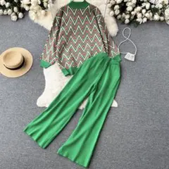 セットアップ 長袖ニット ニットパンツ 緑色 ボーダー 縞模様 部屋着 お洒落