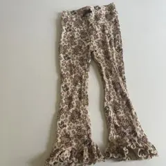 キティヒョウ柄　フレアパンツのサムネイル