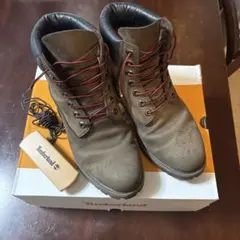 【Timberland】6インチ プレミアム ウォータープルーフブラウンブーツ