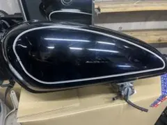 SR400 純正 ガソリンタンク ブラック 凹みありのサムネイル