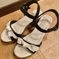 Petiem Duras リボン付き　ストラップ　サ ンダル　Mサイズ　厚底
