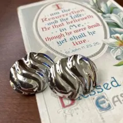 us ヴィンテージイヤリング シルバーカラー 波模様 E3470