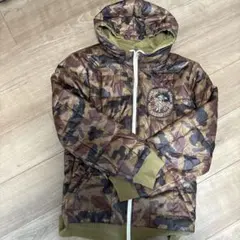 Poler Outdoor Brand x Nike キルティングジャケット
