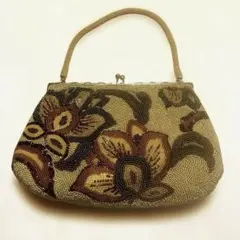 ビーズ刺繍 花柄 クラッチバッグ