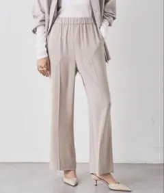 【Whim Gazette】バックサテンジョーゼットパンツ　ベージュ