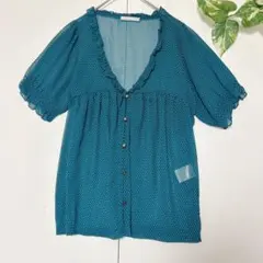 美品/シフォン✨ エルプラネット 半袖ブラウス Ｍ　ドット柄 シャーリングフリルのサムネイル