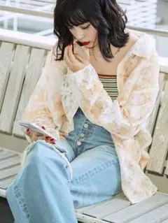 新品❗️jouetie レースシャツ