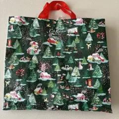 キャスキッドソン　クリスマス柄ビニールトートバッグ　買い物袋のサムネイル