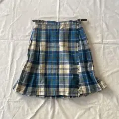 Item thumbnail for item 3b1f3781-5721-47b7-a93e-385ab1856e0d