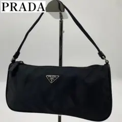美品 PRADA プラダ アクセサリーポーチ テスートナイロン 三角プレート