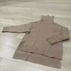 COLONY 2139 ロービングニットタートルネックプルオーバー　モカセーター