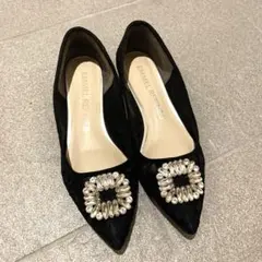 美品　黒　パンプス　フラットシューズ　ブラック　ビジュー付き 23㎝