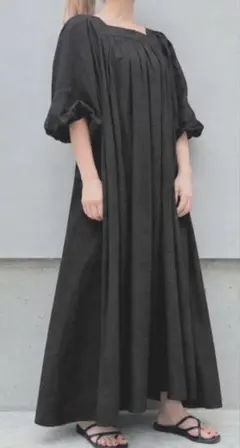 BEARDSLEY コンビギャザー コクーンスリーブ ワンピース ブラック