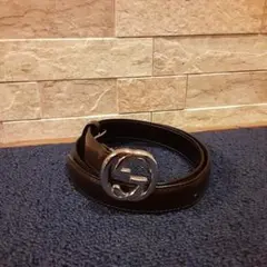 GUCCI グッチ シルバー ベルト GG バックル 男女兼用 オシャレアイテム
