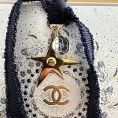 CHANEL シャネル ホリデー チャーム （スター＆カメリア）