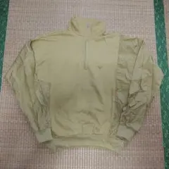 adidas くすみイエロー ハーフジップ 薄手トレーナー