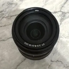 【ジャンク】SONY DT 18-250mm F3.5-6.3 ズームレンズのサムネイル