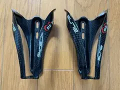 ELITE DE ROSA デローザ カーボンボトルケージ 2個セットのサムネイル