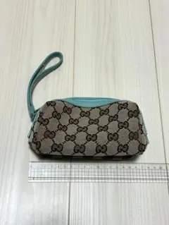 GUCCI GGパターン ポーチ ベージュ 水色