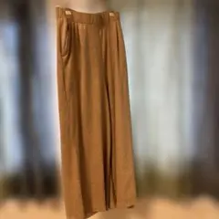 ベージュ スエード風 ワイドパンツ　お値下げ中