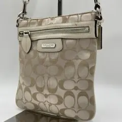 良品 COACH ショルダーバッグ キャンバス ホワイト シグネチャー 斜め掛け