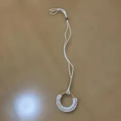 木製円形ペンダントネックレス
