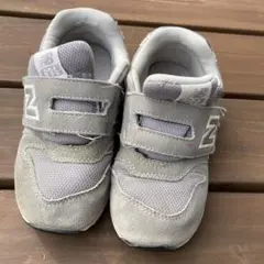 New Balance 996 グレー キッズシューズ
