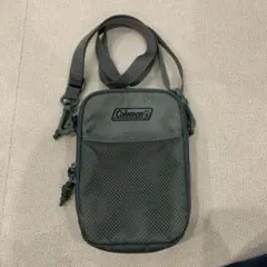 Coleman ショルダーバッグ カーキ