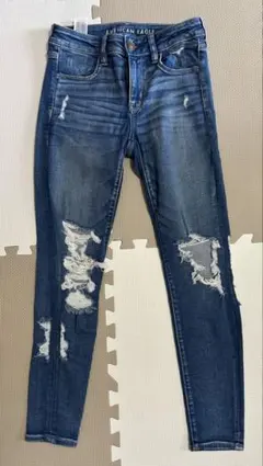 アメリカンイーグル　ダメージジーンズ　デニム　スキニー