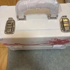 シュウウエムラ】メイクボックス ノベルティ ホワイト - メルカリ