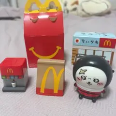 マクドナルドハッピーセットおまけセット　ちいかわ　ラッコデリバリークルー　他2点