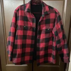 UNIQLO 赤黒チェックボアジャケット　150